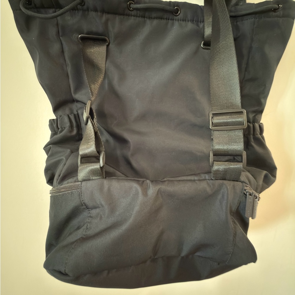 Stylish Black Gym Bag